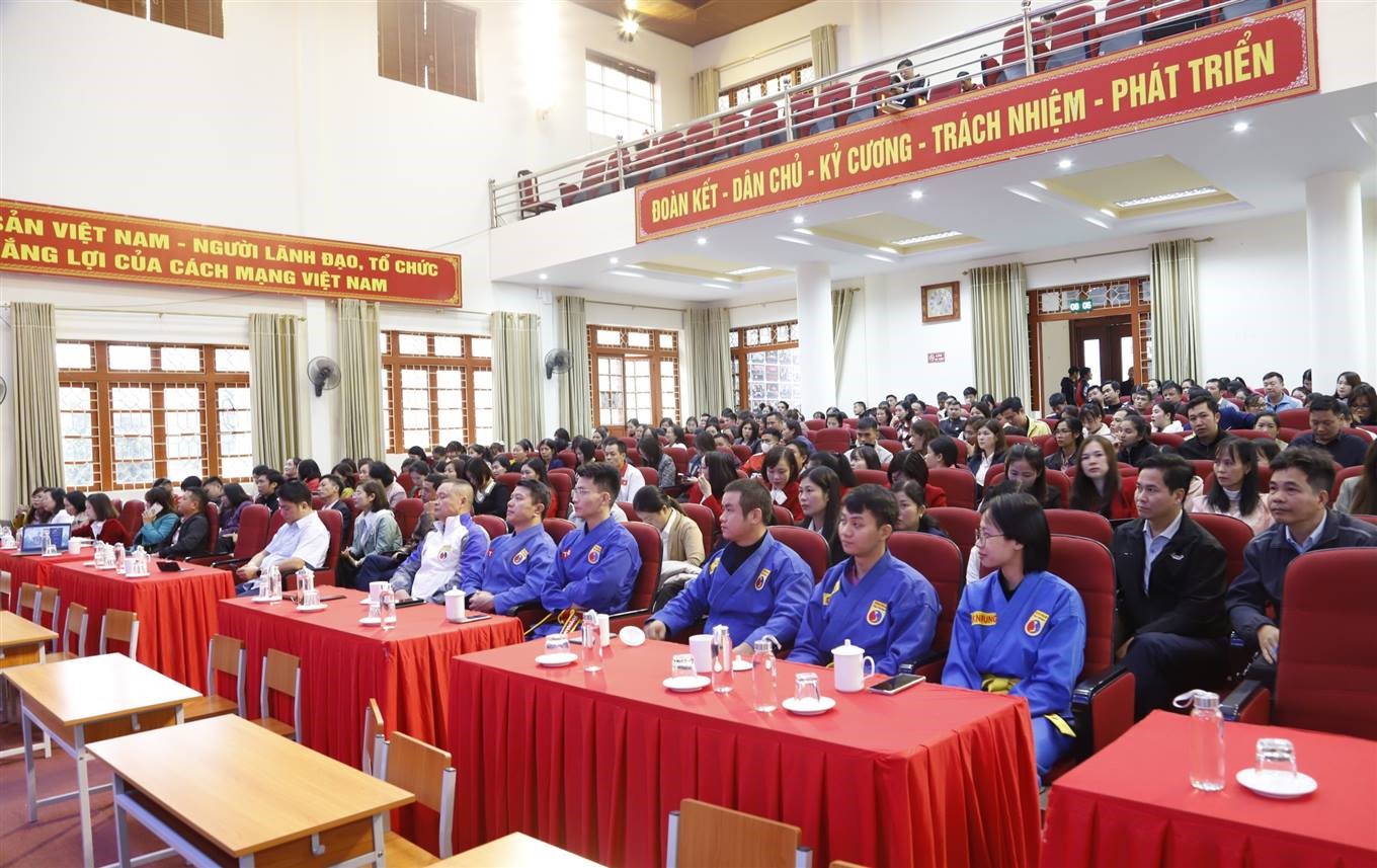 GO GLOBAL ĐỒNG HÀNH CÙNG SA PA TỔ CHỨC TẬP HUẤN STEM ENGLISH VÀ VÕ NHẠC VOVINAM CHO CÁN BỘ QUẢN LÍ, GIÁO VIÊN CẤP TIỂU HỌC